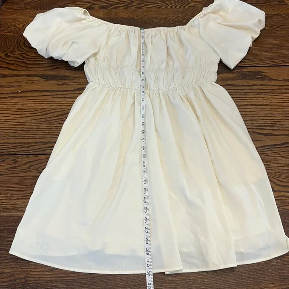 Amazon | Cream Puff Sleeve Dress - Picture 5 of 6